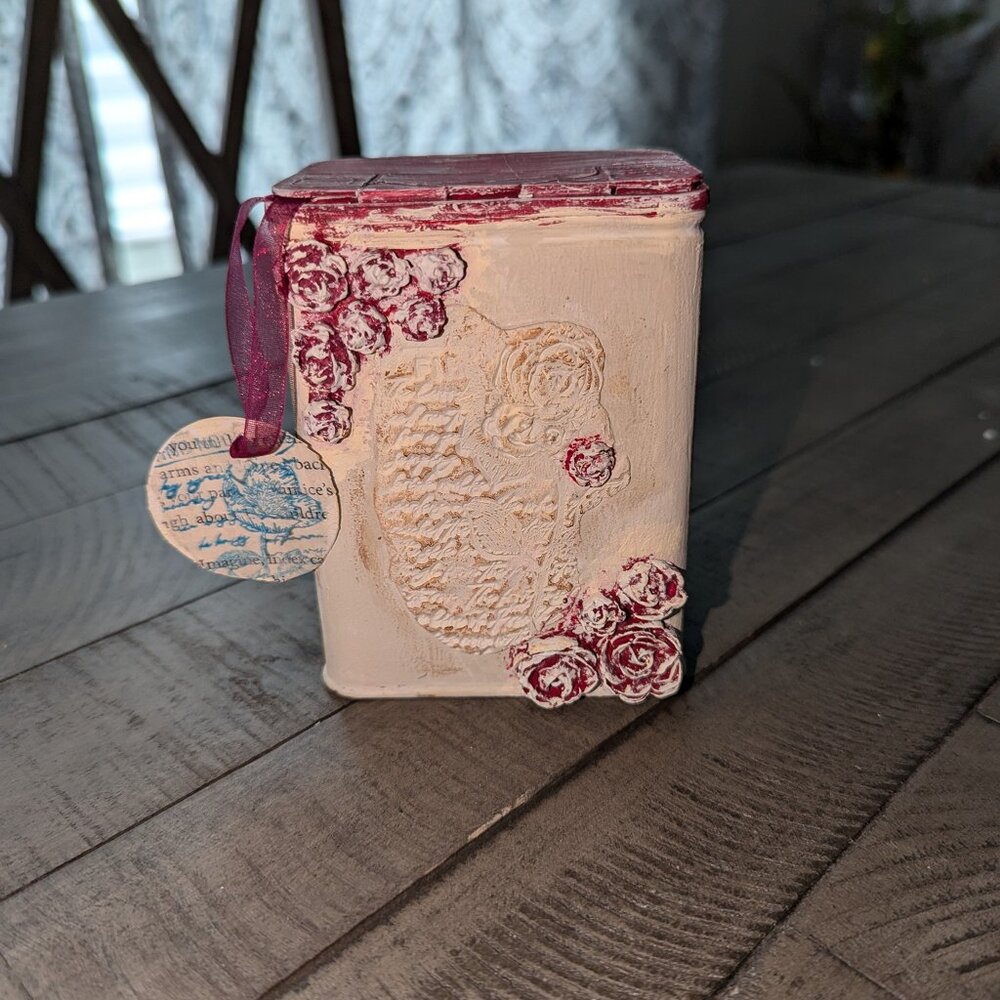Charming Tin Decor Handmade - Picture 3 of 5